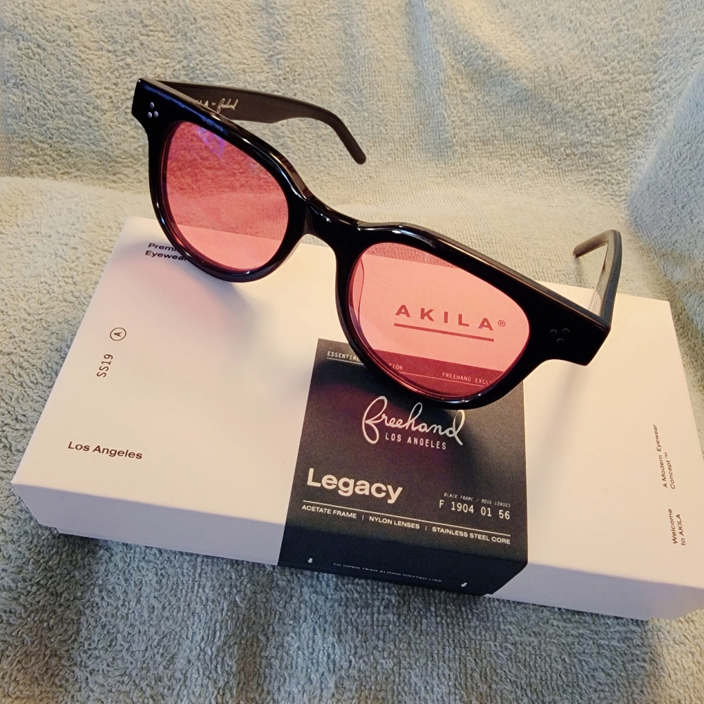 AKILA  SUNGLASSES / Legacy / UNISEX